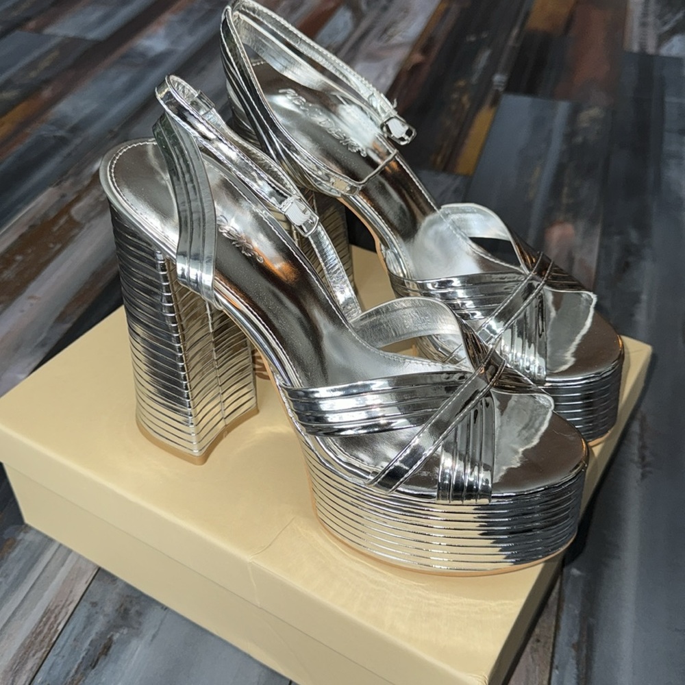 Silver Platform Sandals - Picture 2 of 4